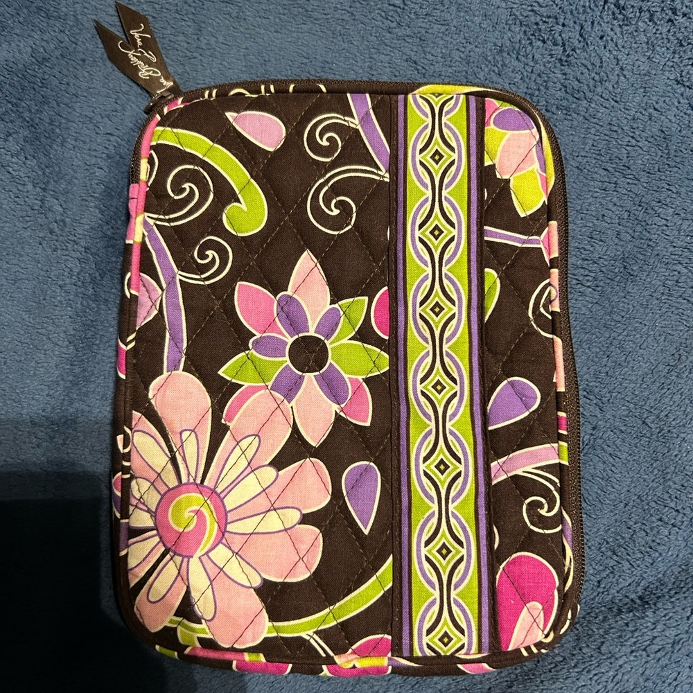 Vera Bradley Floral Quilted Mini IPad Tablet Cover Bag with Zipper Close. Used